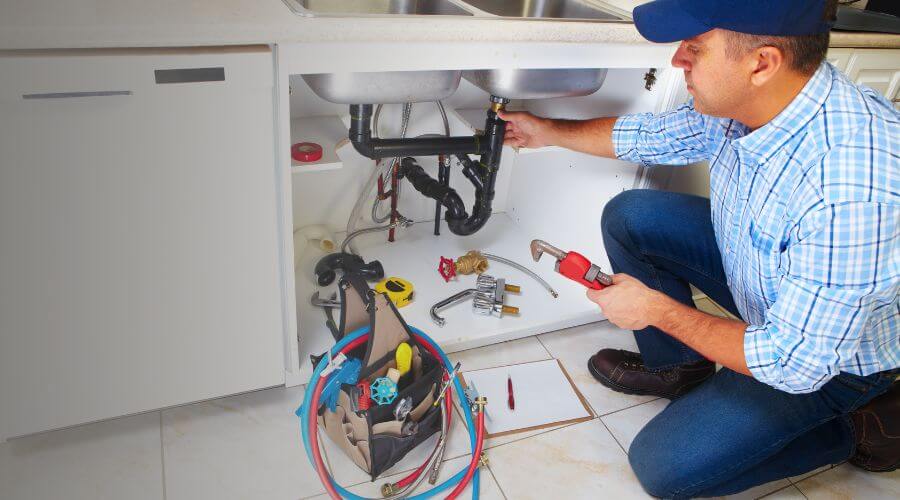 Local expert plumbing services in North Chicago, IL
